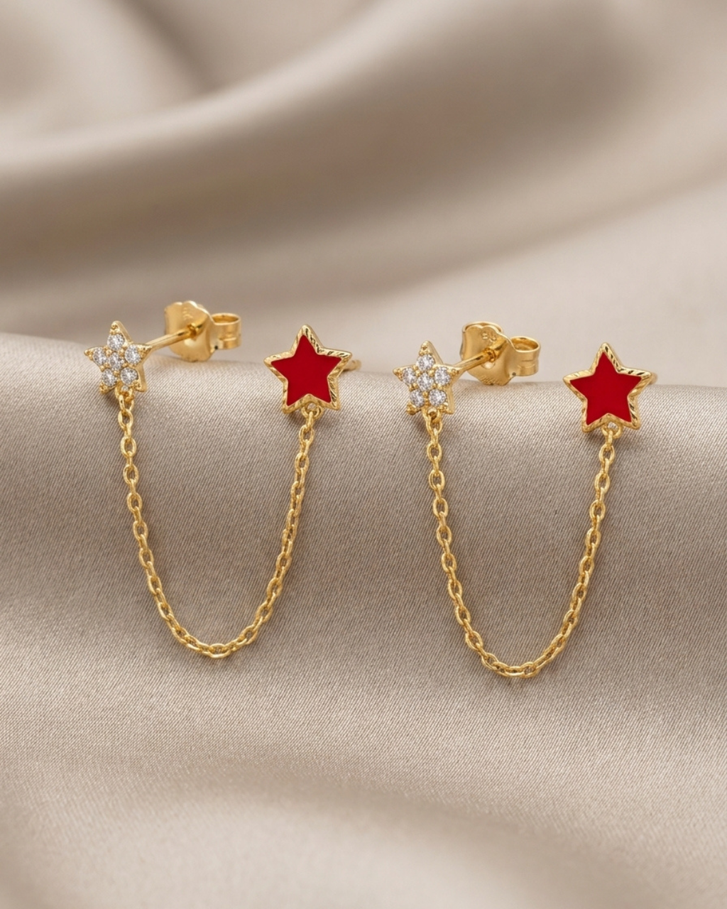 Star Chain Push & Pull Lock Earrings Gold Plated