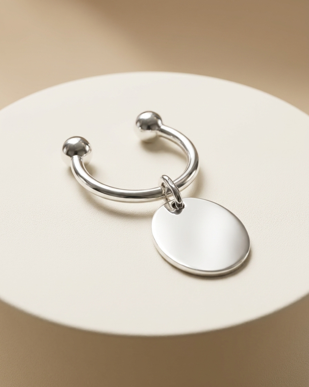 Classic Horseshoe Engravable Silver Keychain