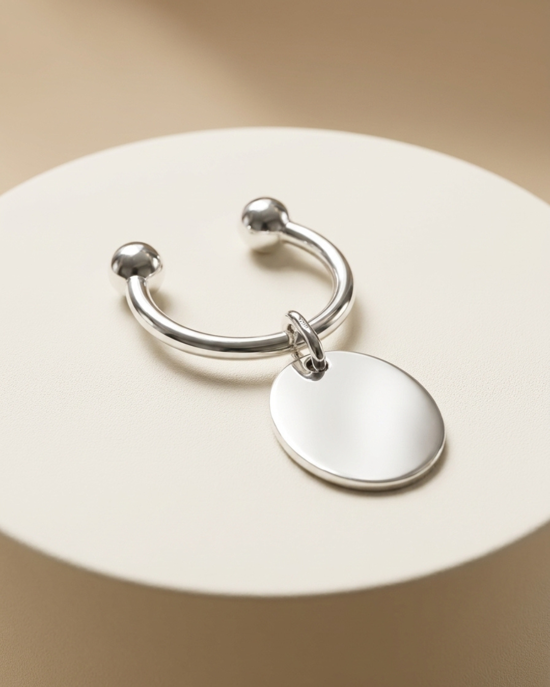 Classic Horseshoe Engravable Silver Keychain