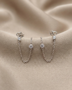 Bezel Chain Push and Pull Lock Earring Silver