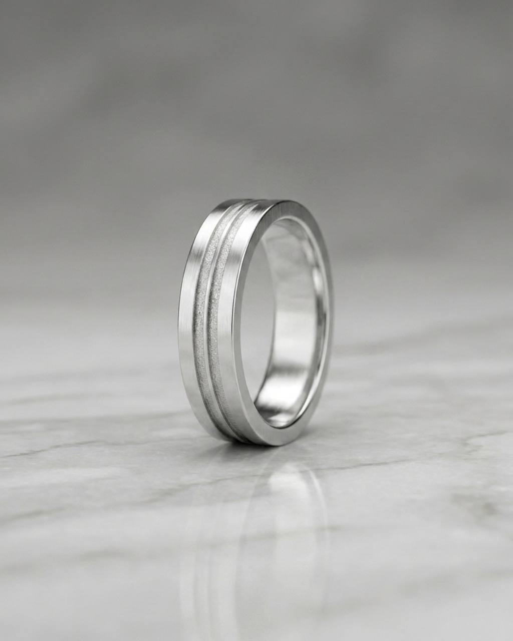 Apex Frosted Groove Men's Dibla Ring
