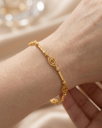 Aura Geometric Lattice Bar Bracelet