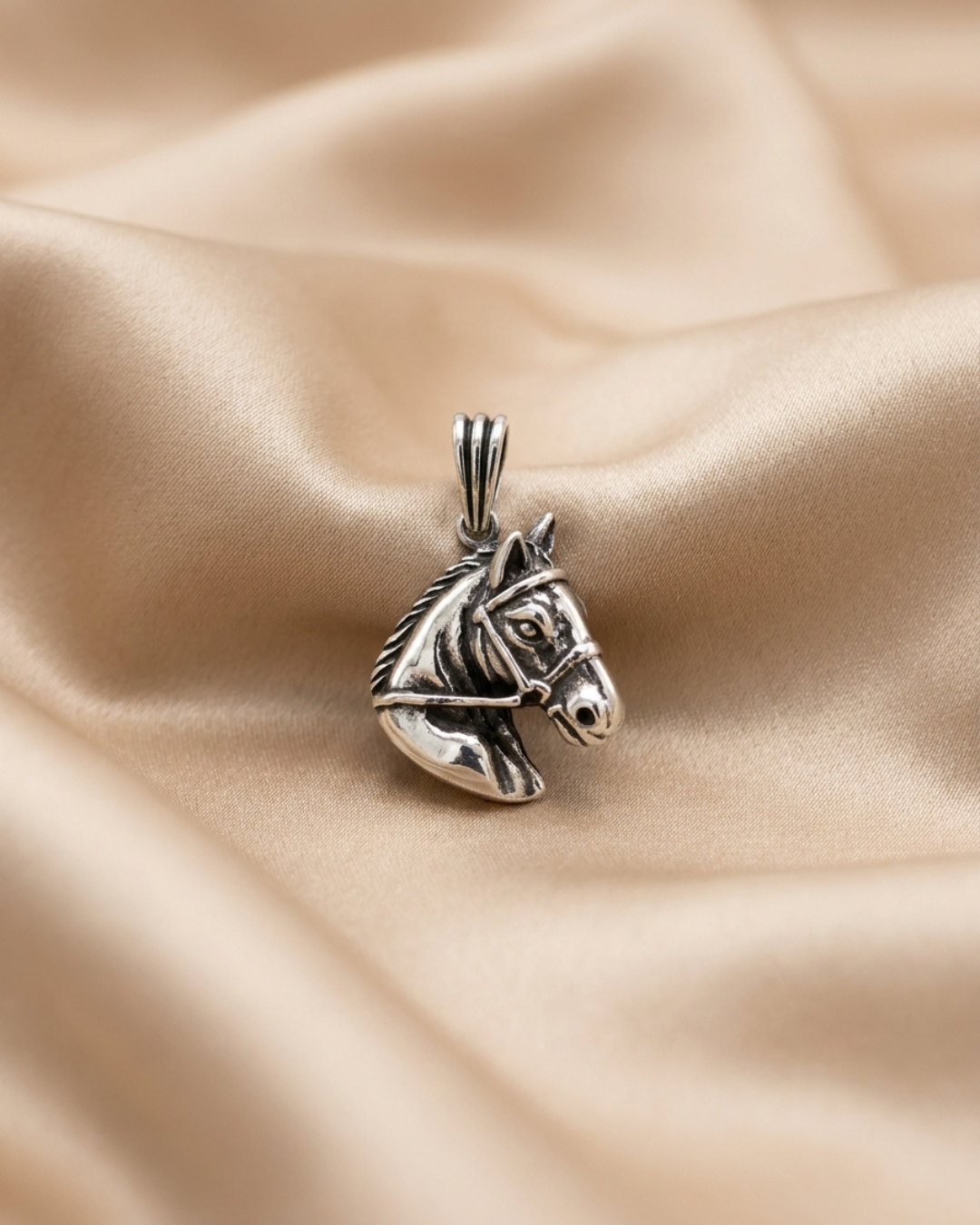 925 Sterling Silver Stallion Equestrian Pendant