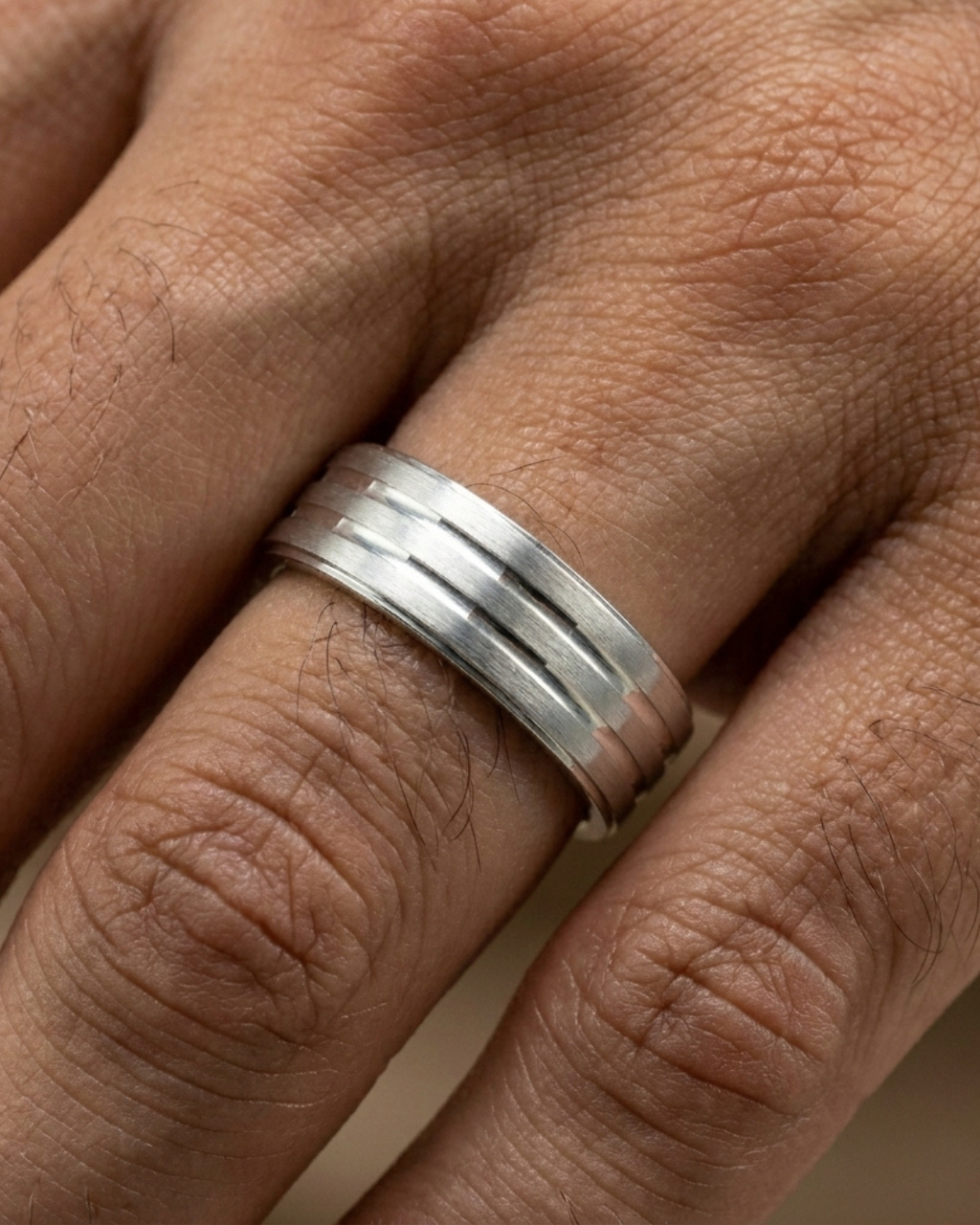 Linear Brushed Silver Men’s Dibla Ring