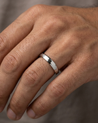 Checkered Beveled Dibla Ring Sterling Silver