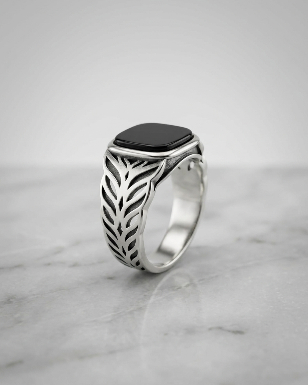 Sovereign Onyx Laurel Signet Ring