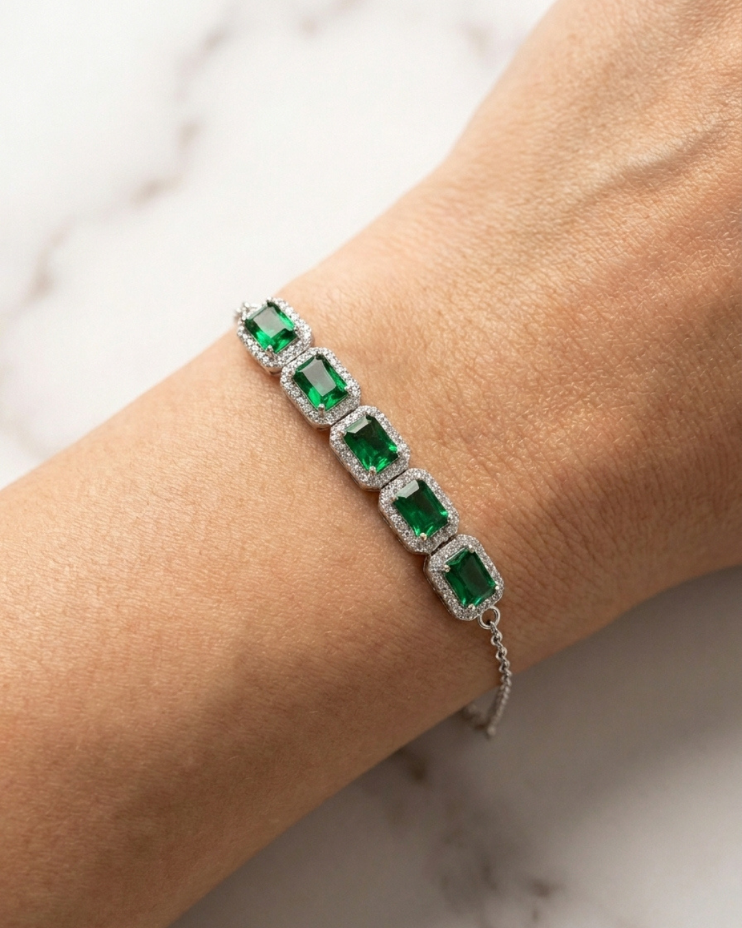 Emerald Elegant Bracelet