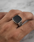 Legacy Obsidian Crest Ring