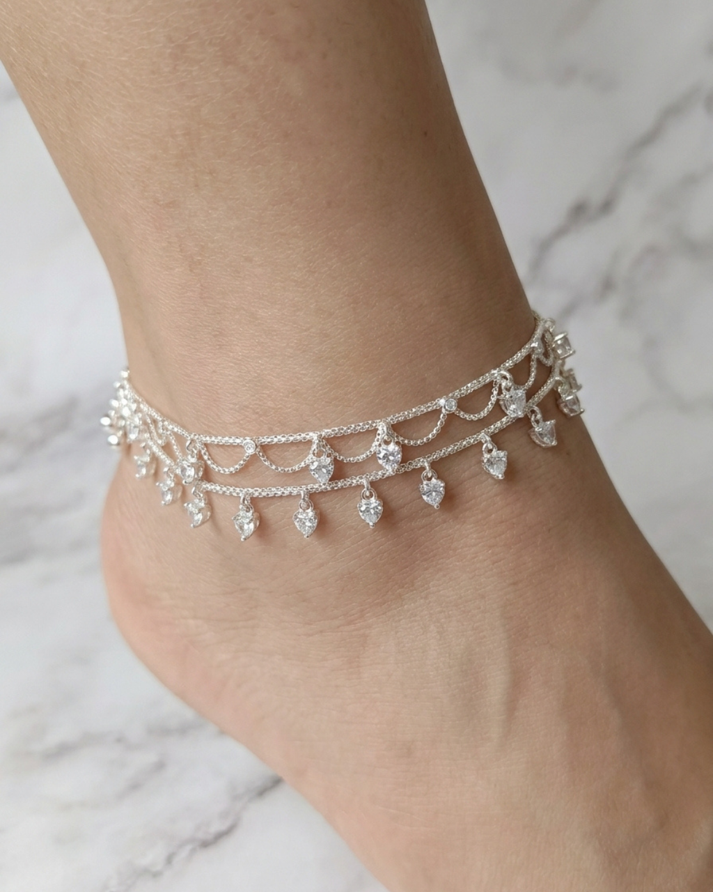 Romantic Crystal Heart Scalloped Silver Payal