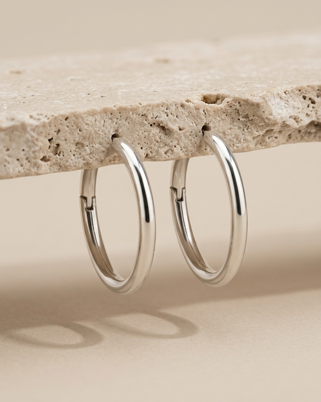 Seamless Medium Hoop Earrings Sterling Silver