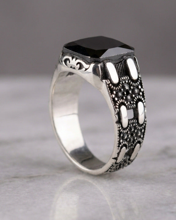 Vanguard Obsidian Emblem Ring