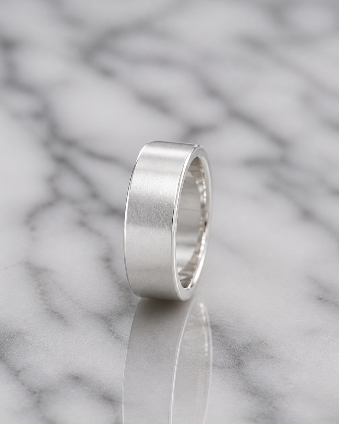 Sleek Matte Silver Men’s Dibla Ring