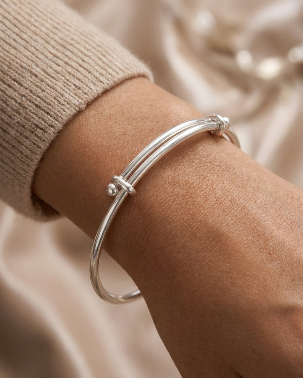 Classic Smooth Bangle Sterling Silver