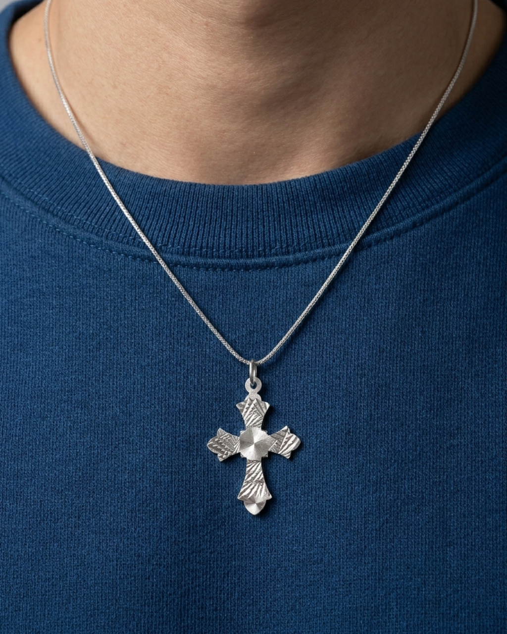 925 Sterling Silver Diamond Cut Ornate Cross Pendant