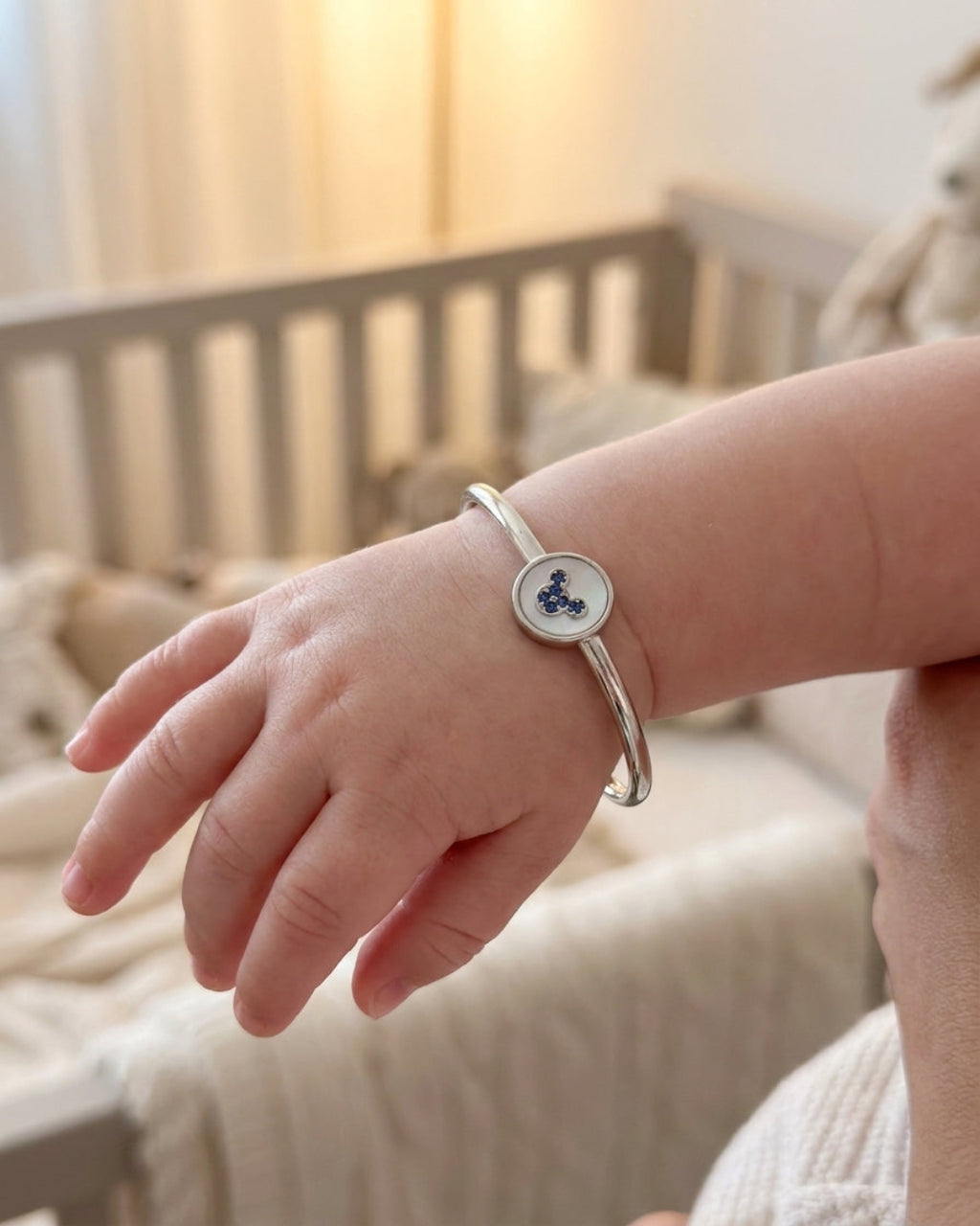 Mouse Inlaid Shell Baby Bangle Sterling Silver