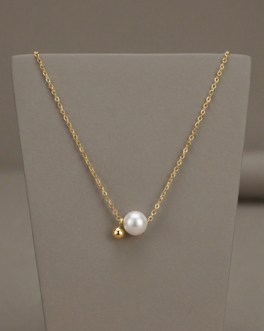 Pearl Charm Women's Necklace Gold Plated