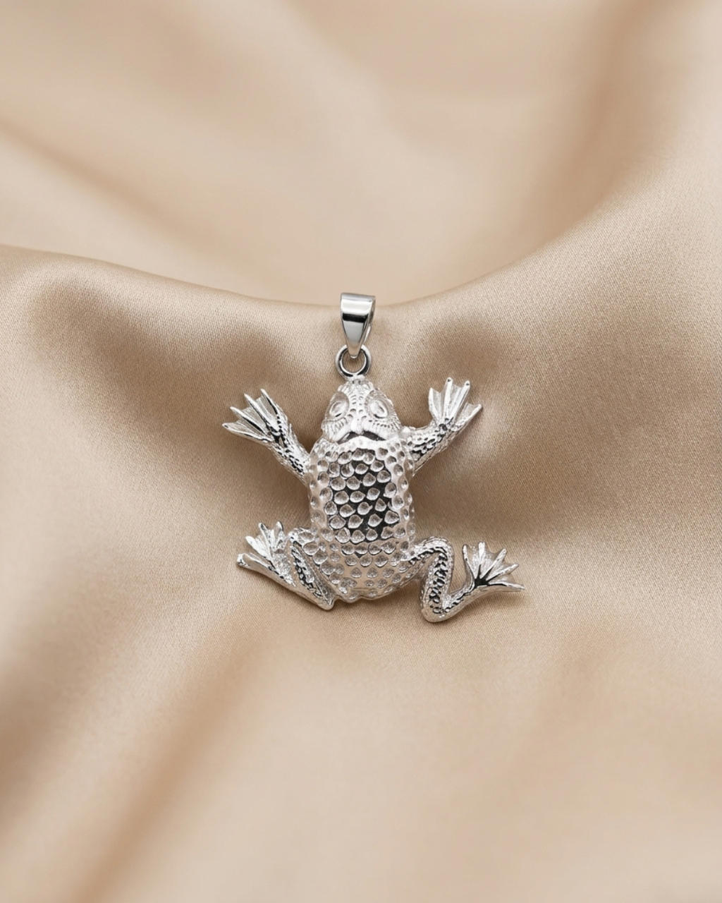 Textured Amphibian Frog Pendant