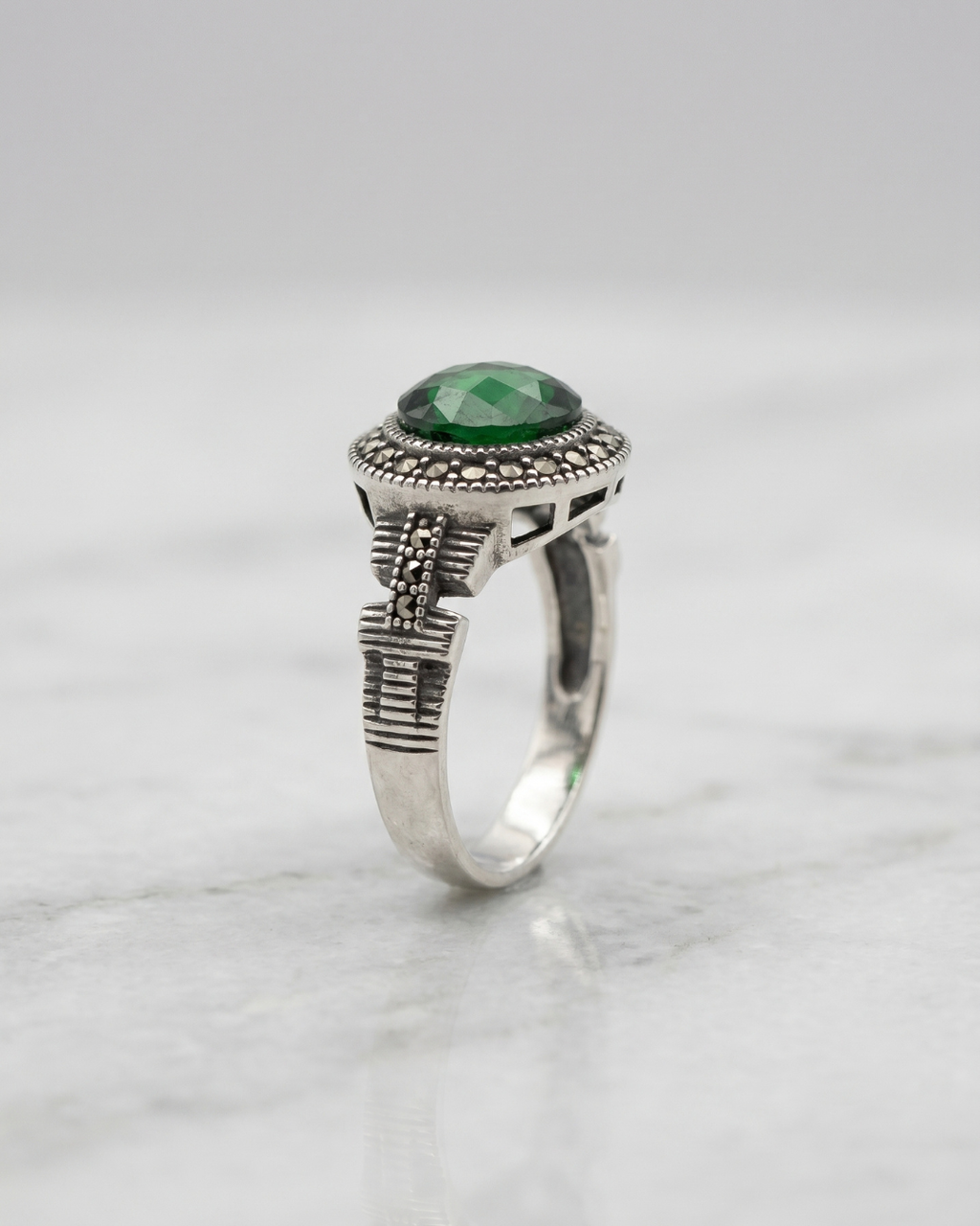 The Emerald Zenith Step Signet