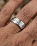 Nexus Honeycomb Textured Men’s Dibla Ring