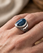 The Milanese Aviator Blue Signet