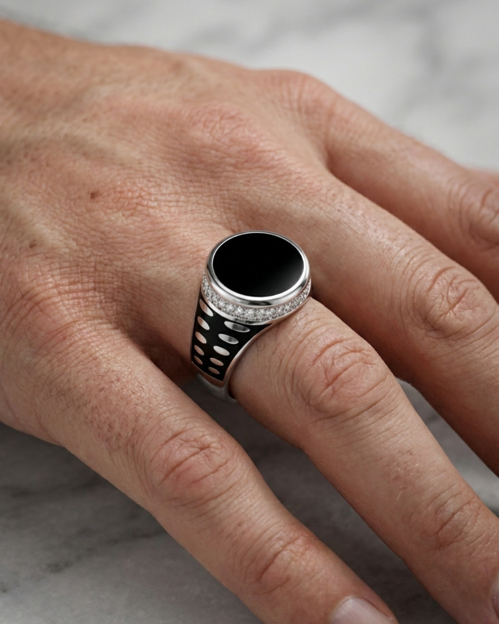 Venice Nero Elite Signet Ring