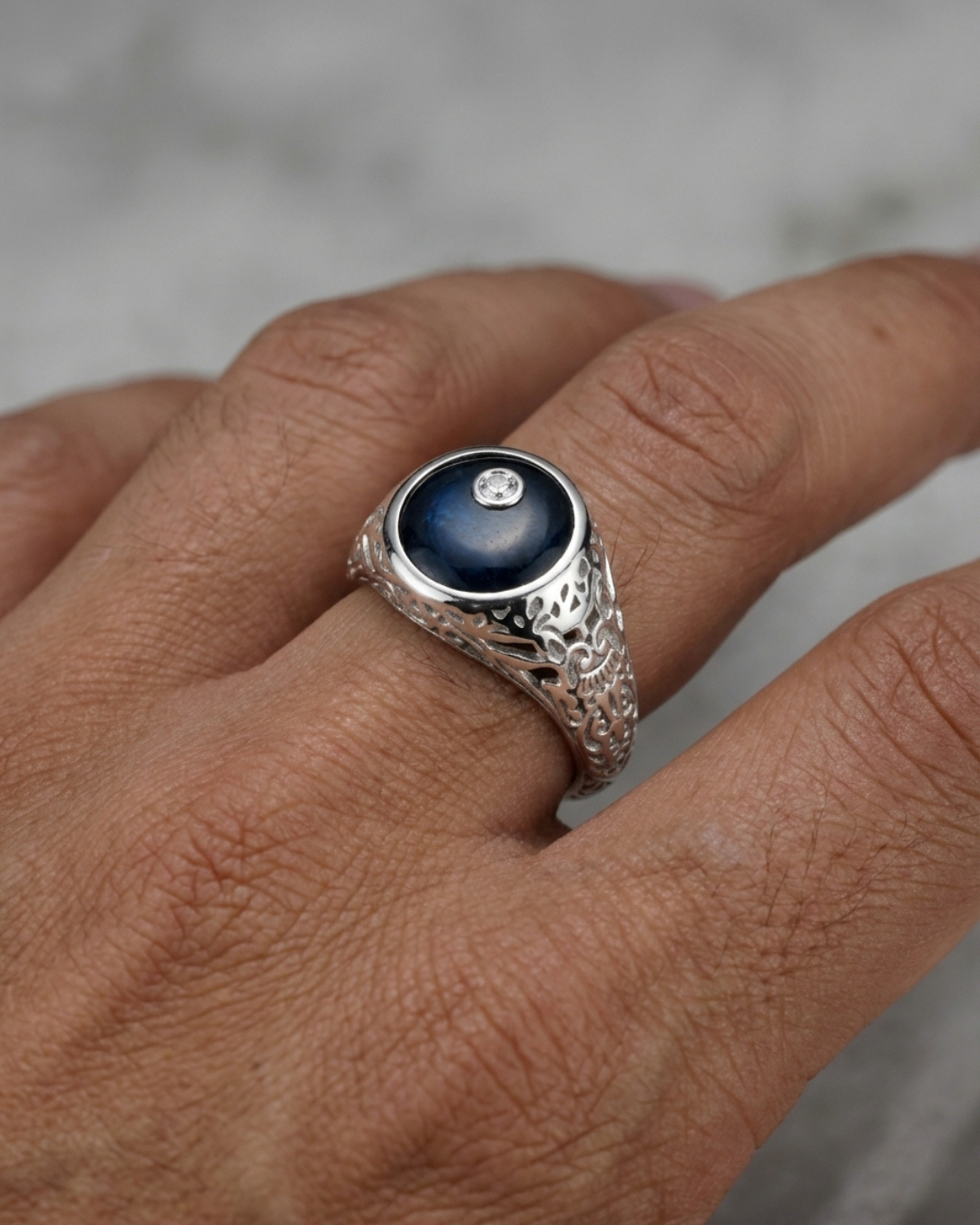 Venice Aurelia Filigree Signet Ring