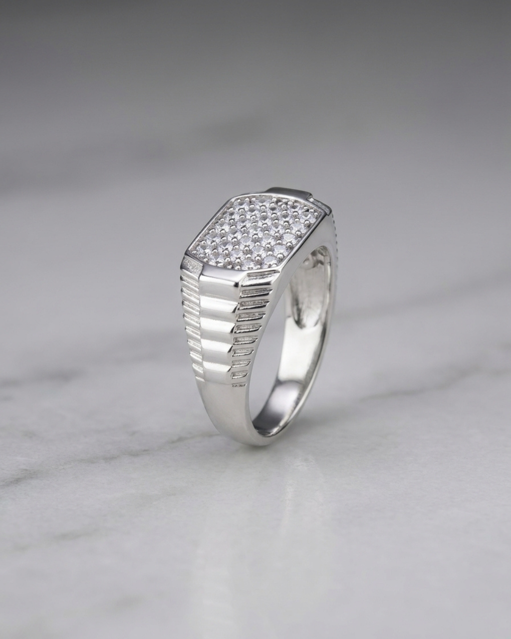 Roma Lumina Pave Ring
