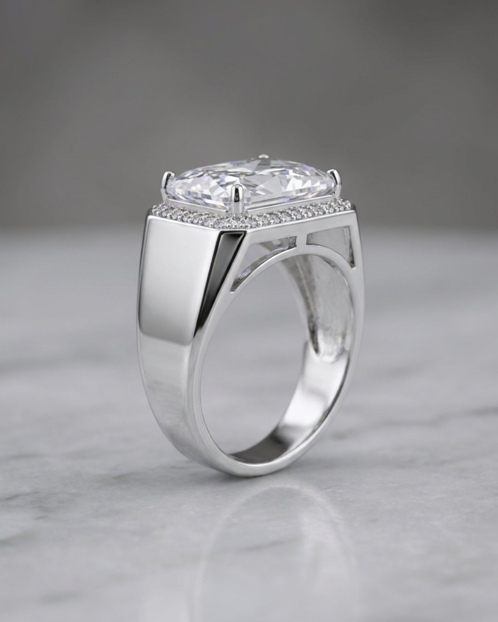 Roma Radiant Prestige Ring