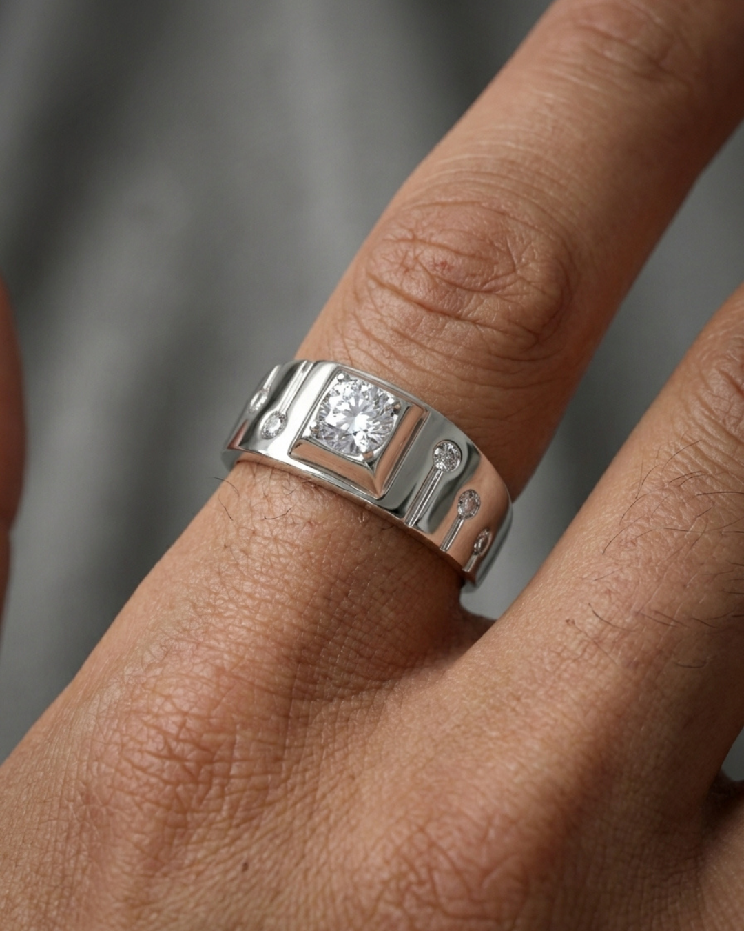 Turin Stella Solitaire Ring