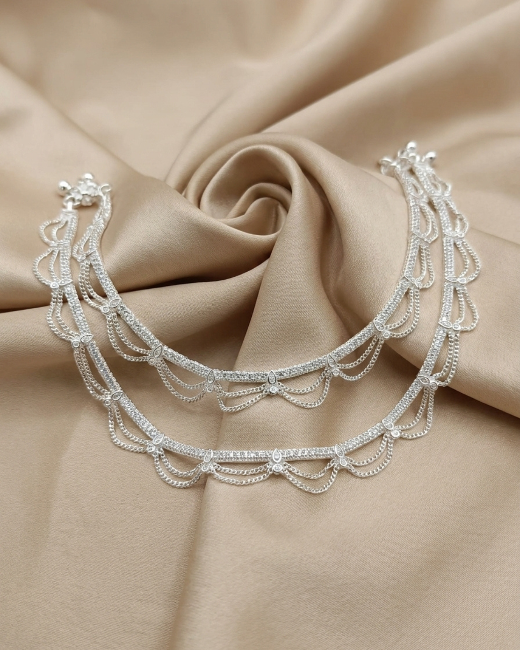 Encrusted Layered Scallop Silver Payal