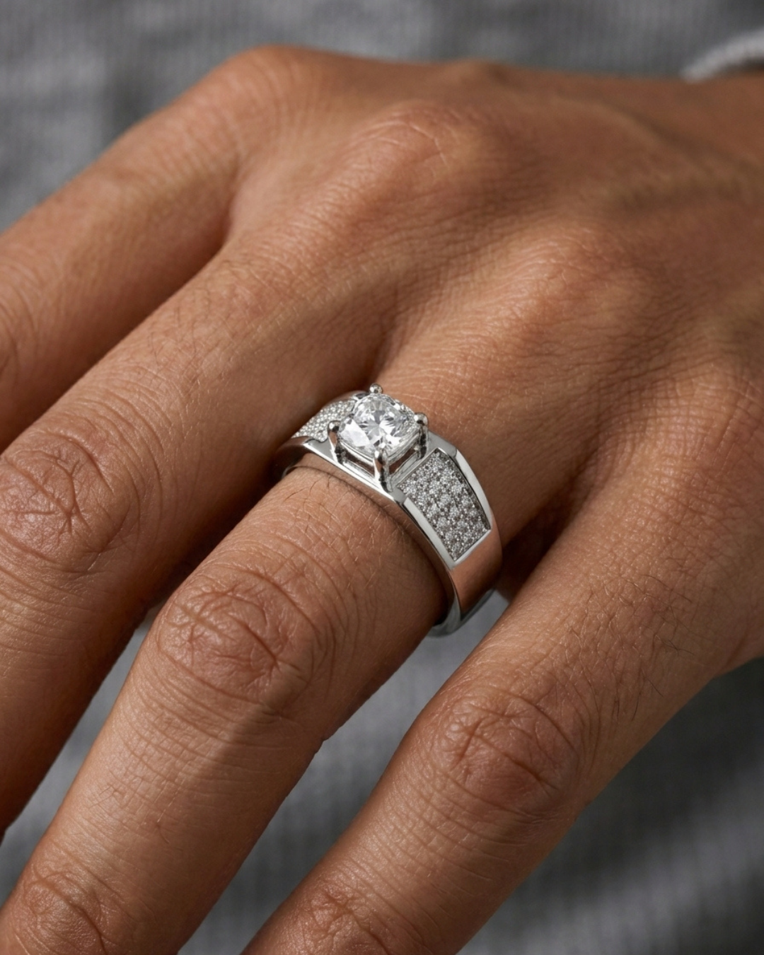 The Milanese Solitaire Ponte