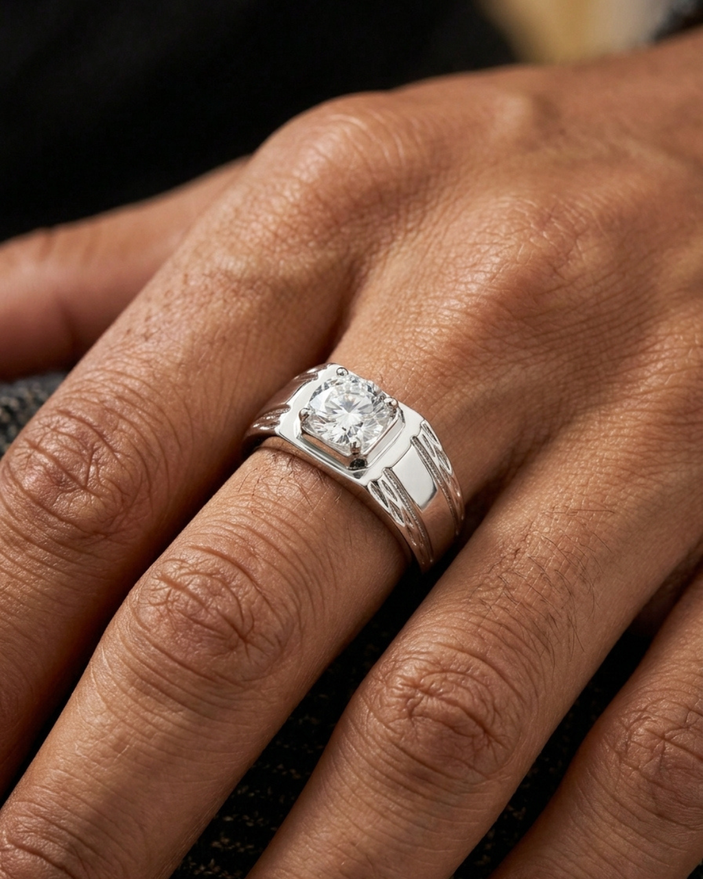 Amalfi Lustro Solitaire Ring