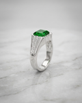 Kuwaiti Diwan Emerald Fluted Ring