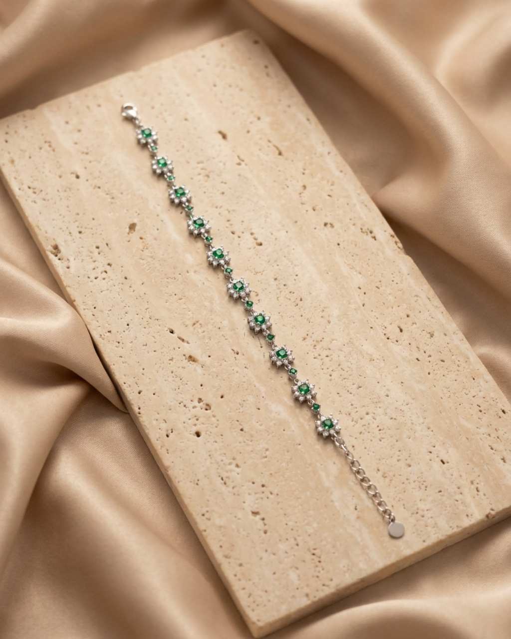 Verdant Blossom Cluster Bracelet