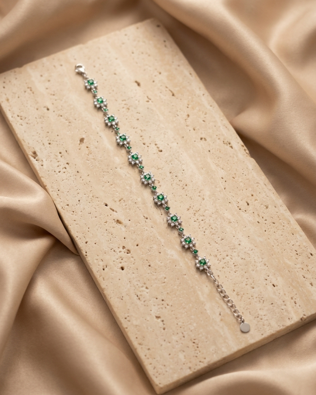 Verdant Blossom Cluster Bracelet