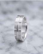 Vanguard Notch Textured Men’s Dibla Ring