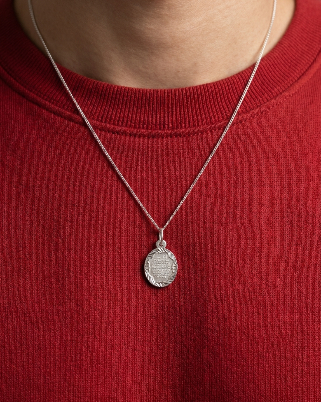 The Oval Ayat al Kursi Diamond Cut Medallion