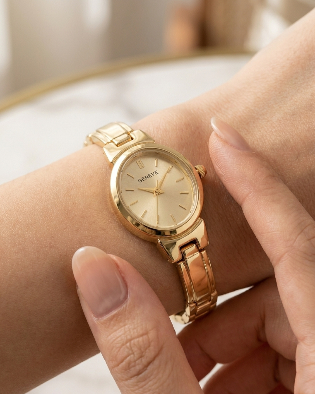 Luxury Gold Plated Oval Dial Bracelet Watch