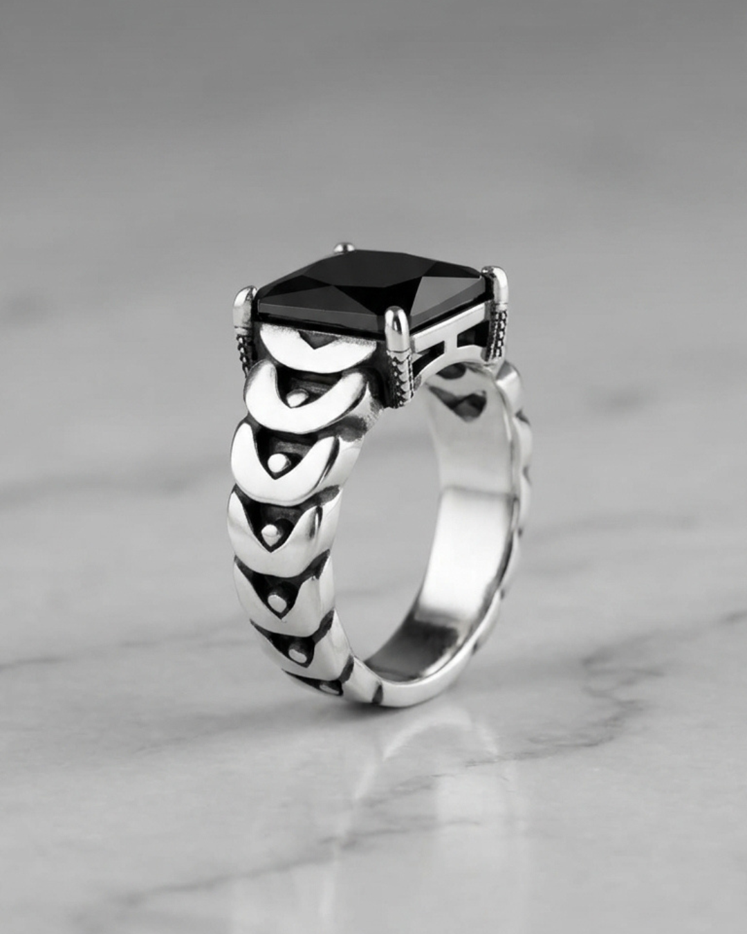 Midnight Talon Armour Ring