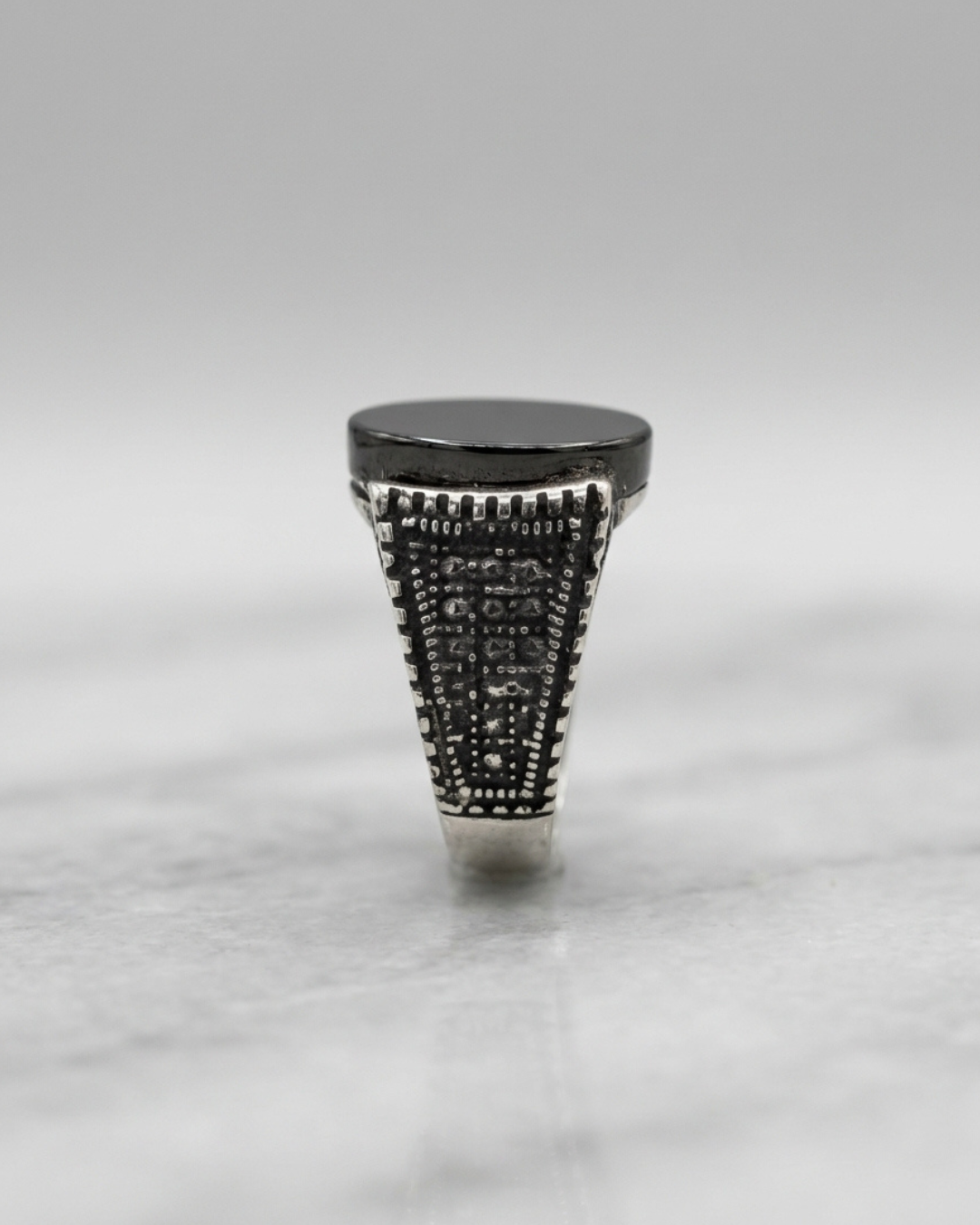 Nomad Obsidian Shield Ring
