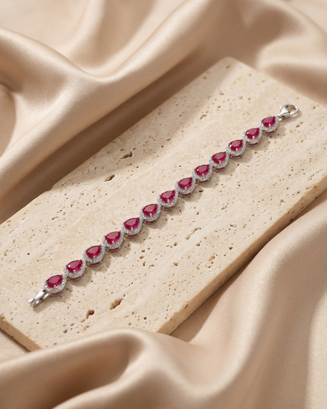 Crimson Scarlet Teardrop Bracelet