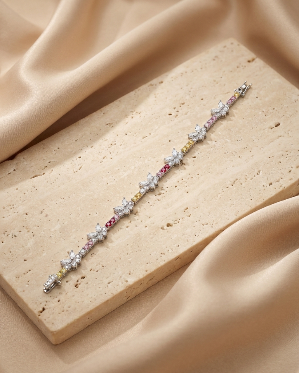 Crimson Scarlet Teardrop Bracelet