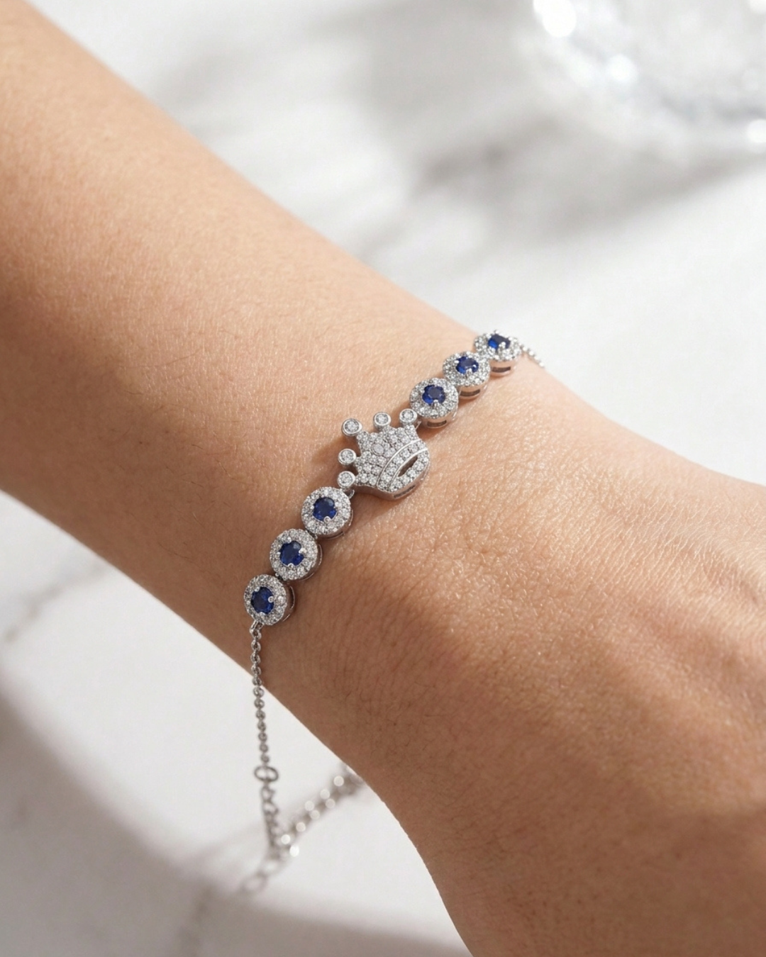Tiara Majesty Blue Bracelet