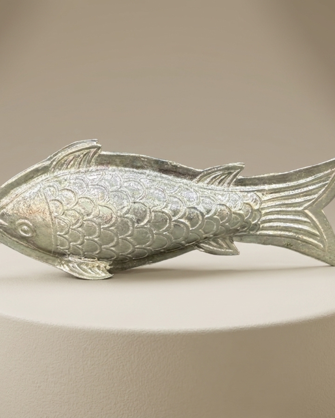 Oceanic Scale Sculpted Silver Fish souvenirs