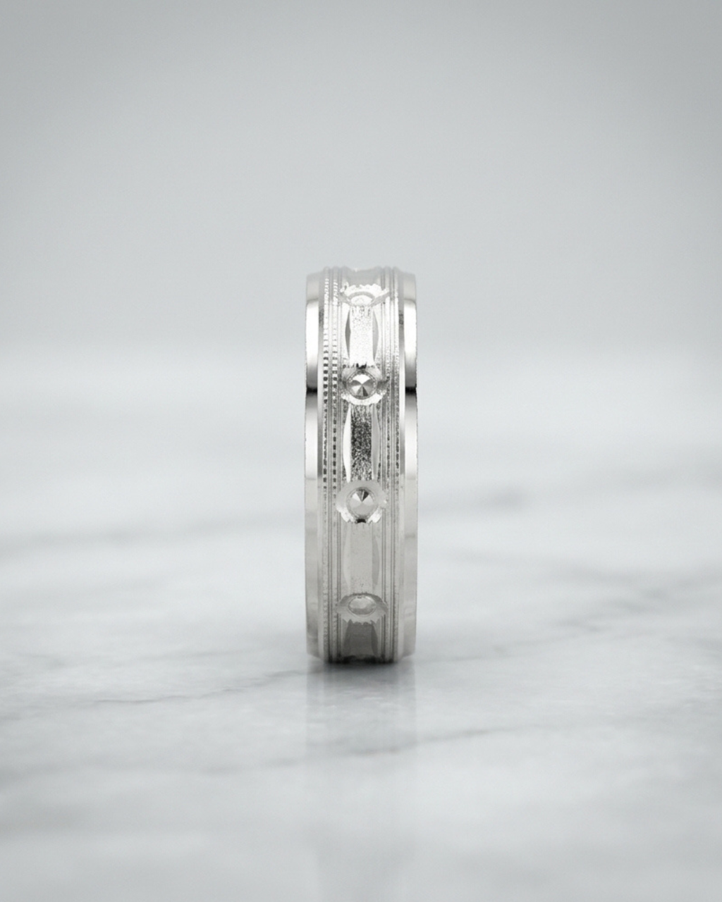 Artisan Textured Men’s Dibla Ring in 925 Silver