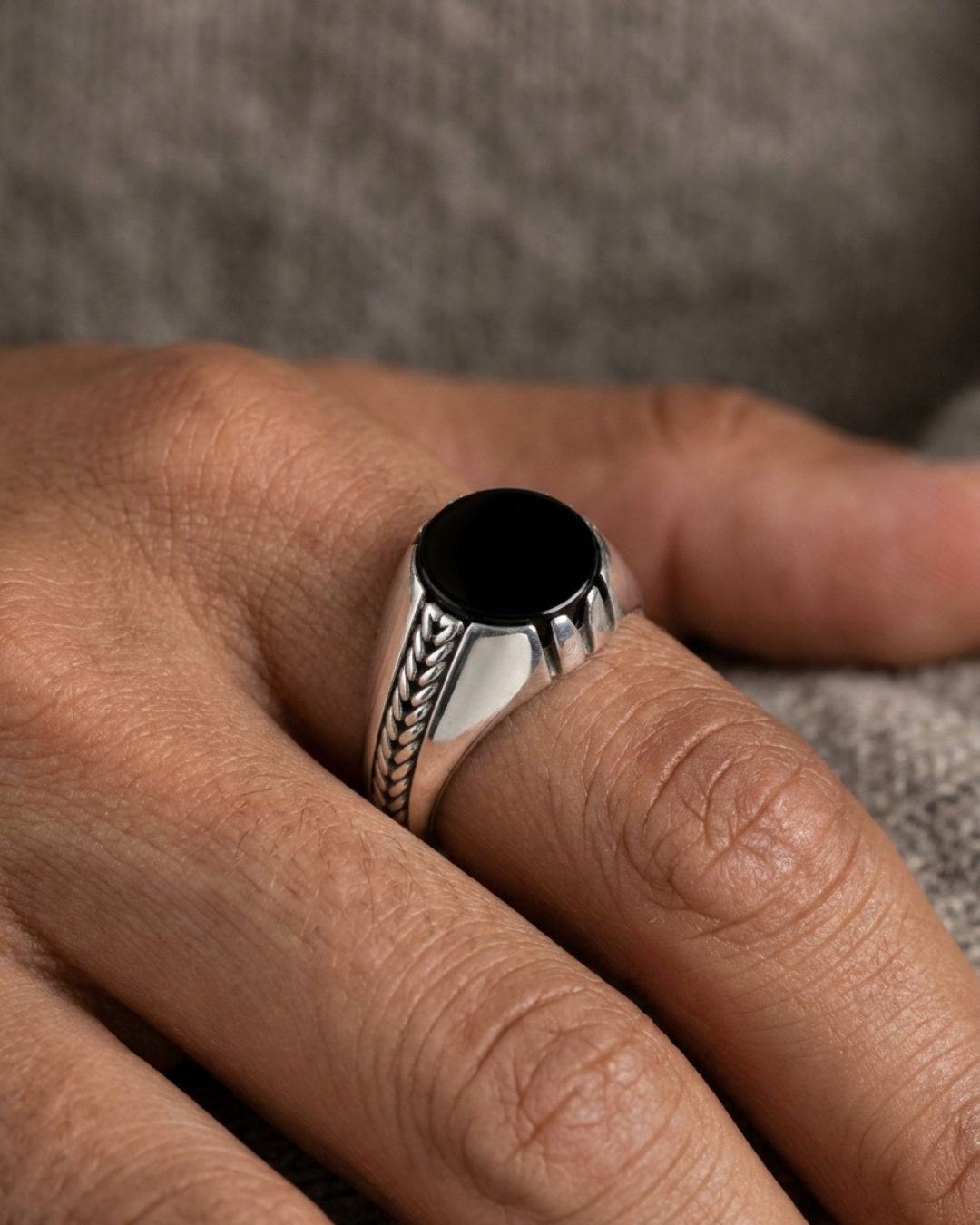 The Valor Braided Signet