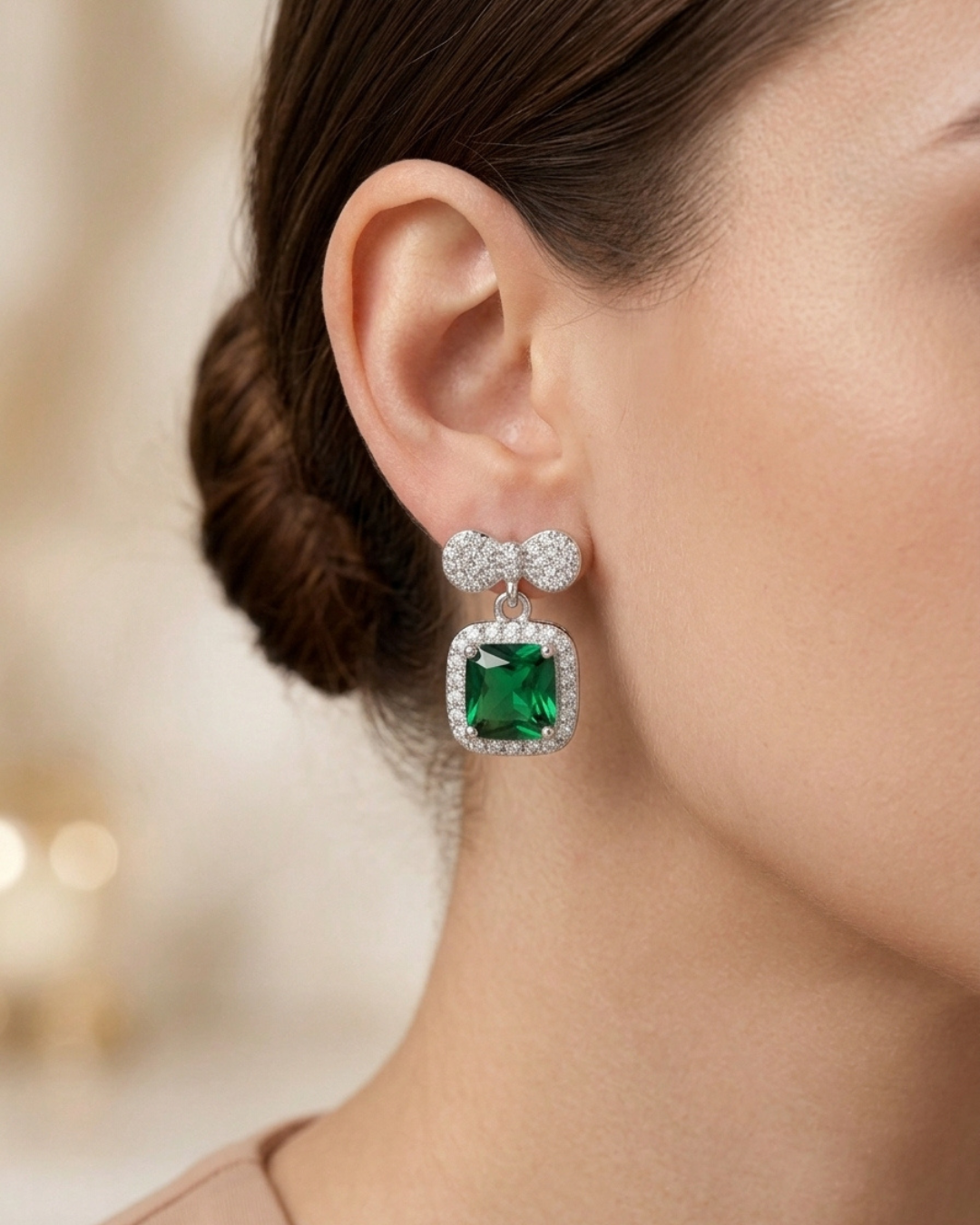 Bowknot Emerald Earrings Silver