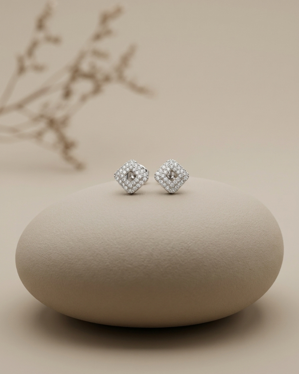 Geometric Rhombus Studs Earring Silver