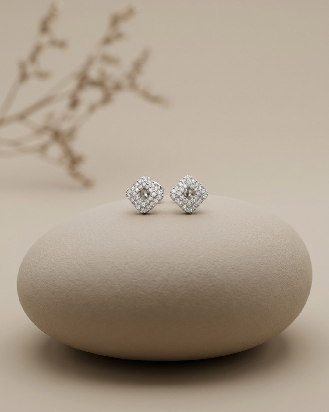 Geometric Rhombus Studs Earring Silver