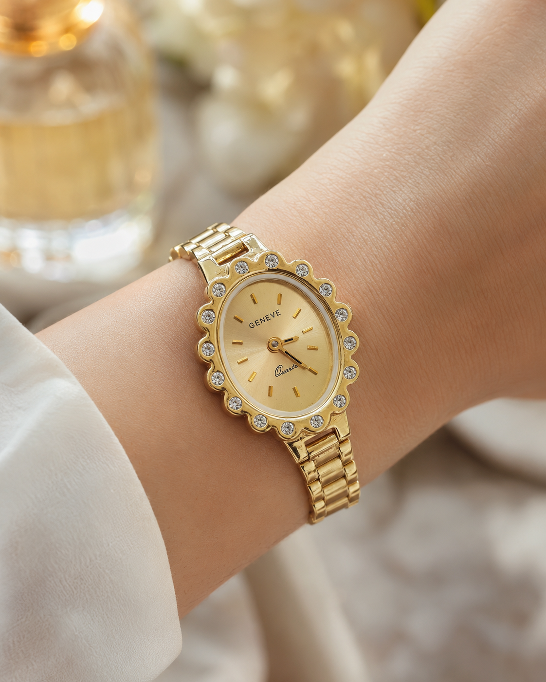 Aurelia Scalloped Gold Plated Vintage Watch